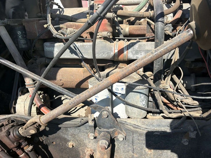 1986-mack-valueliner-image-53