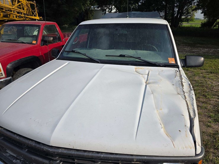 1999-chevrolet-silverado-2500-image-34