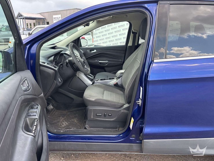 2014-ford-escape-image-10