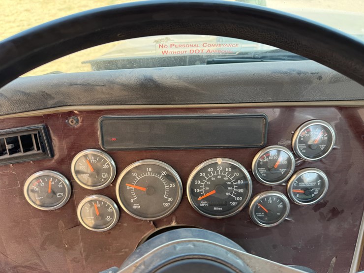 2014-western-star-4900-image-24