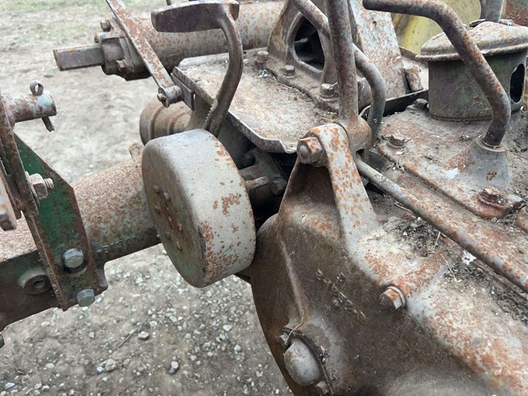 john-deere-model-b-image-22