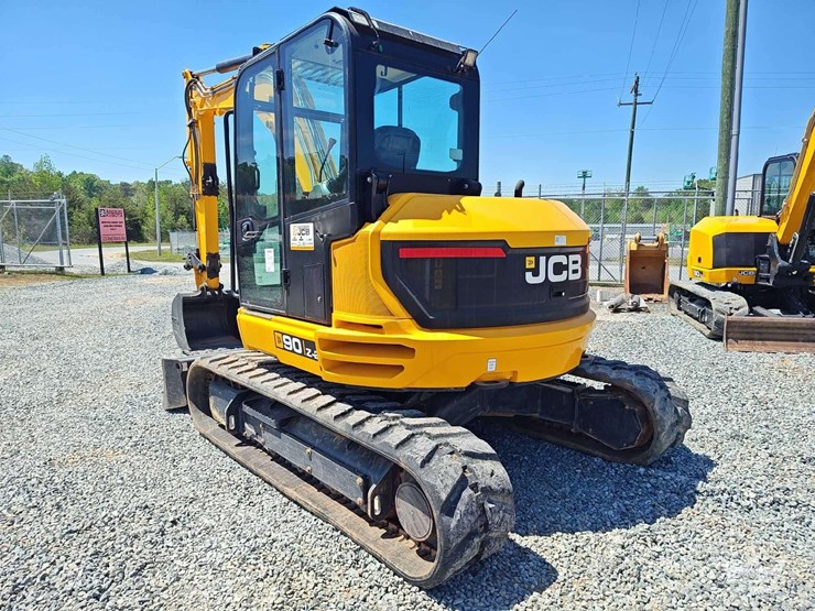 2023-jcb-90z-2-t4-midi-excavator-image-4