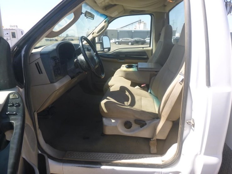 2005-ford-f250-image-15