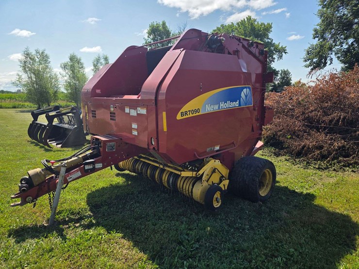 new-holland-br7090-image-14
