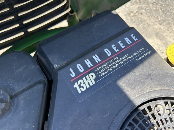 2001-john-deere-lt133-image-19