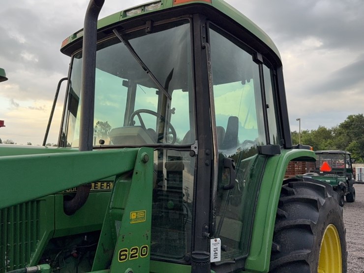 john-deere-6300-image-16