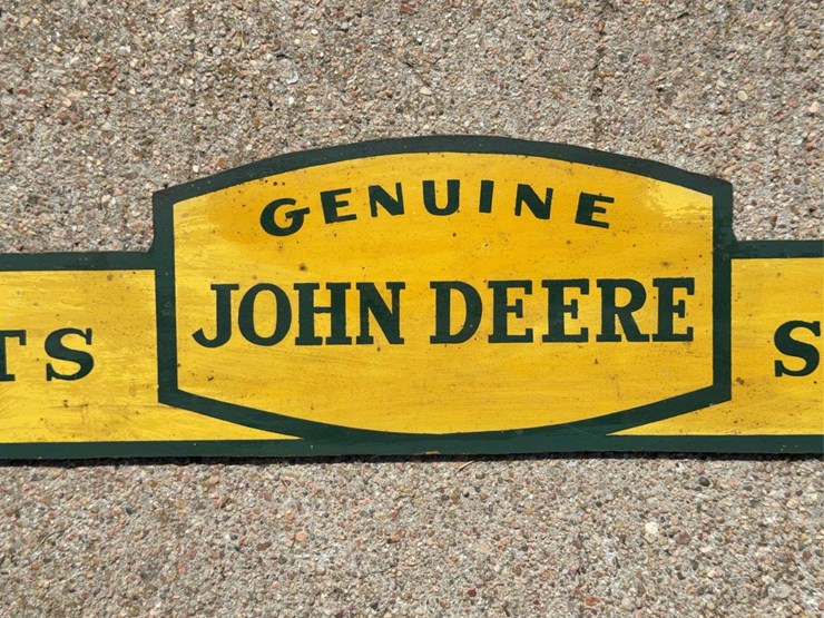 john-deere-double-sided-wood-parts-and-service-display-topper-image-3