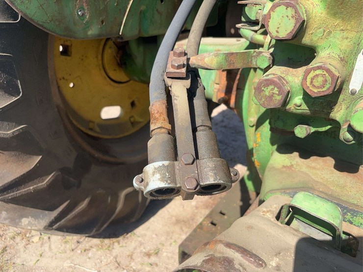 john-deere-70-image-68