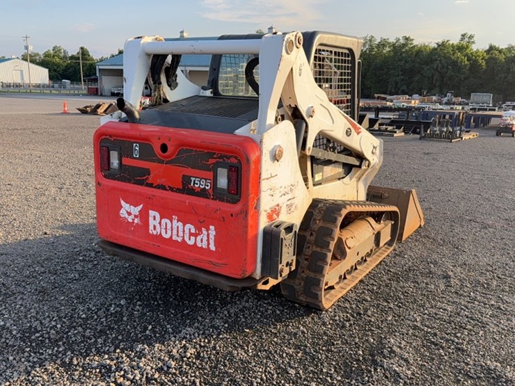 2018-bobcat-t595-image-7