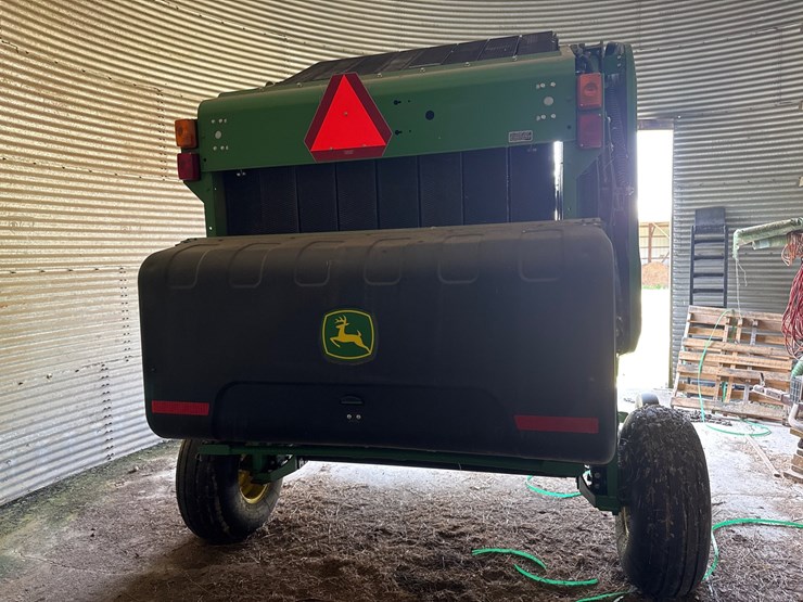 john-deere-560m-image-7
