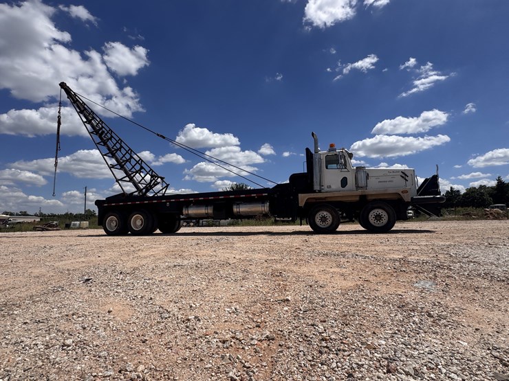 2007-western-star-6900xd-image-5