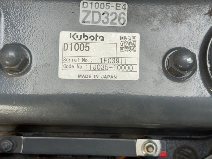 kubota-zd326-image-11