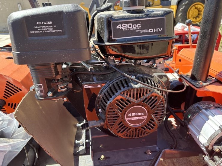 2026-sdlool-lm1000q-rc-flail-mower-image-14