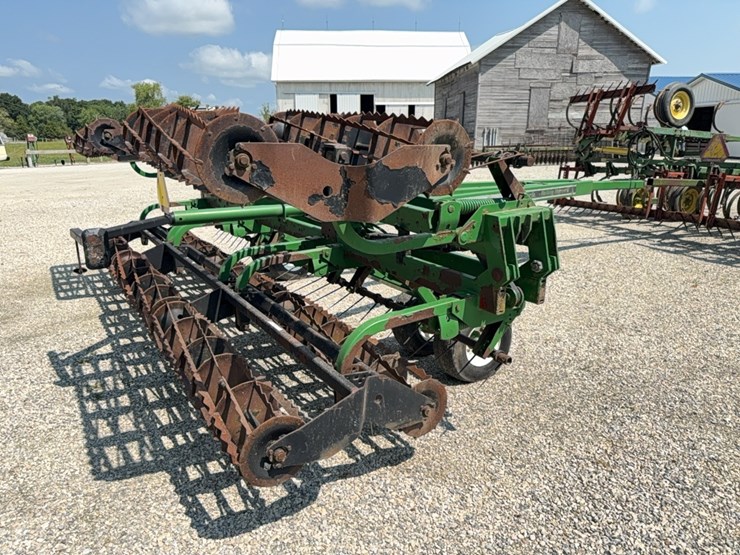 unverferth-rolling-harrow-ii-image-3