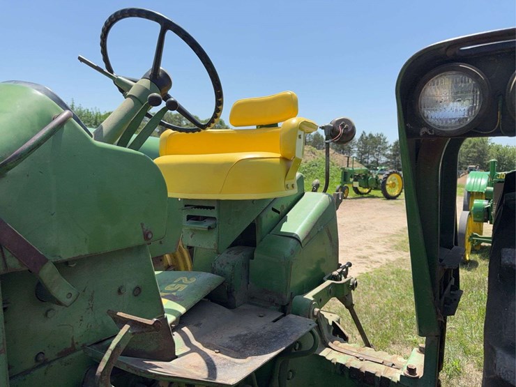 john-deere-2510-image-34