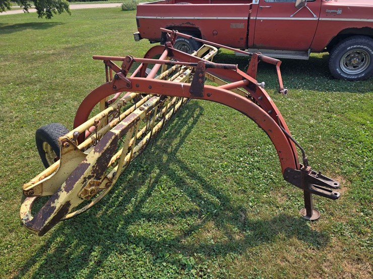 new-holland-256-image-4