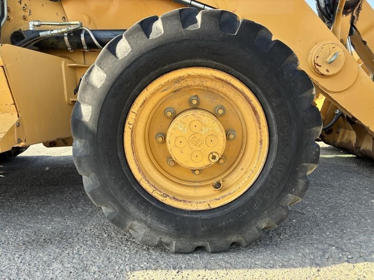 2008-caterpillar-430e-image-10