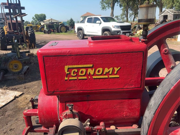 economy-7-horse-hit-and-miss-engine,-cart,-and-original-base-image-34