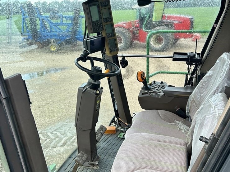 2007-john-deere-9760-sts-image-39