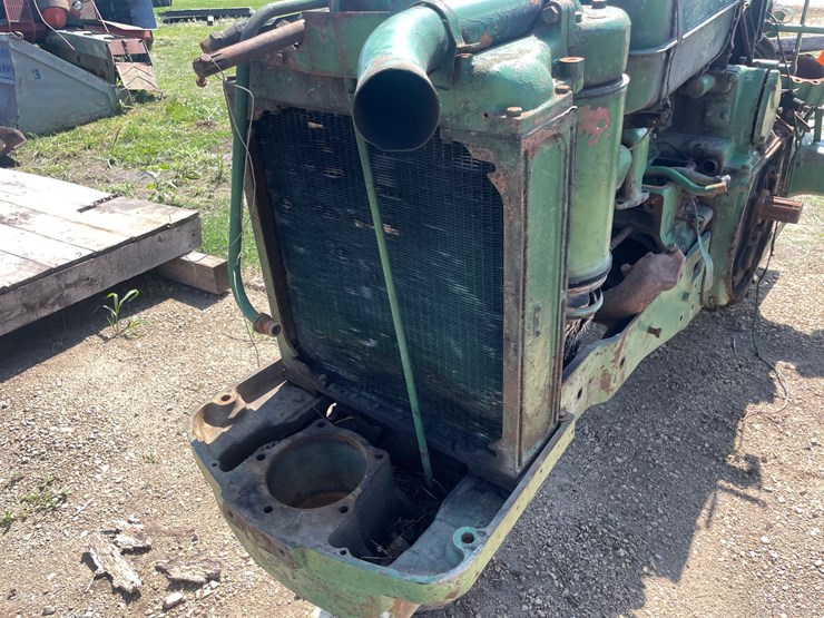 john-deere-70-image-12