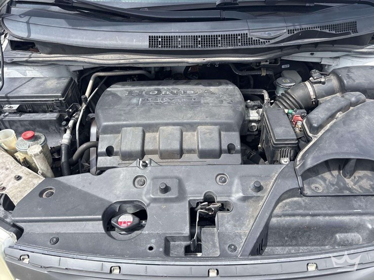2013-honda-odyssey-image-7