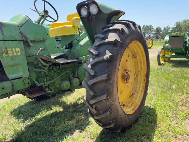 john-deere-2510-image-5
