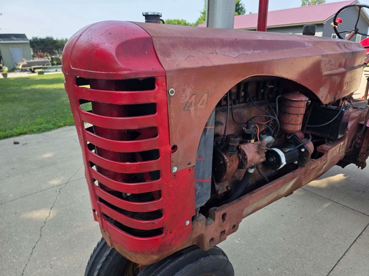 1951-massey-ferguson-44-image-17
