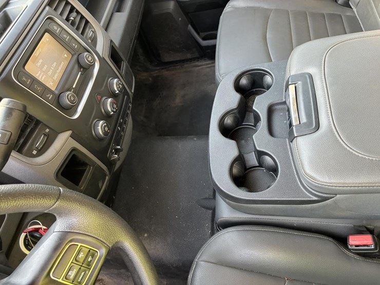 2018-dodge-ram-2500-image-17