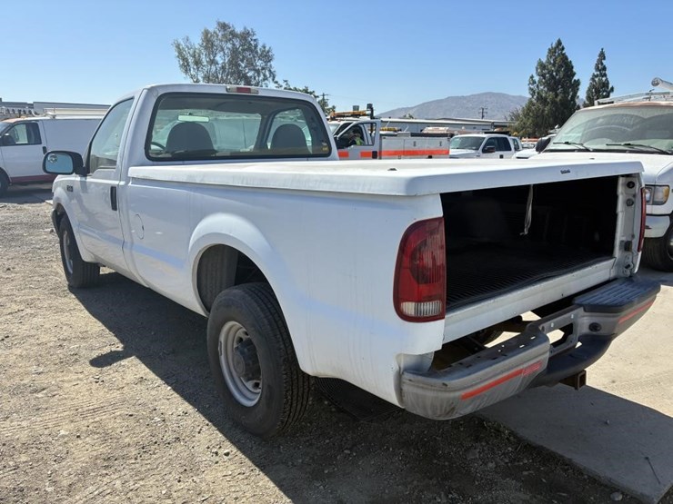 2001-ford-f250-image-4