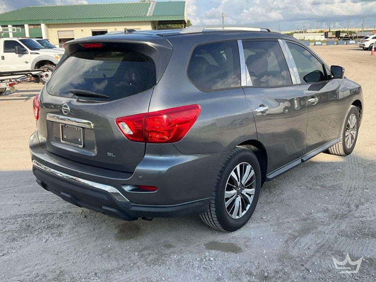 2018-nissan-pathfinder-image-2