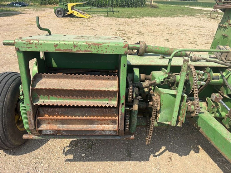 john-deere-3800-image-21