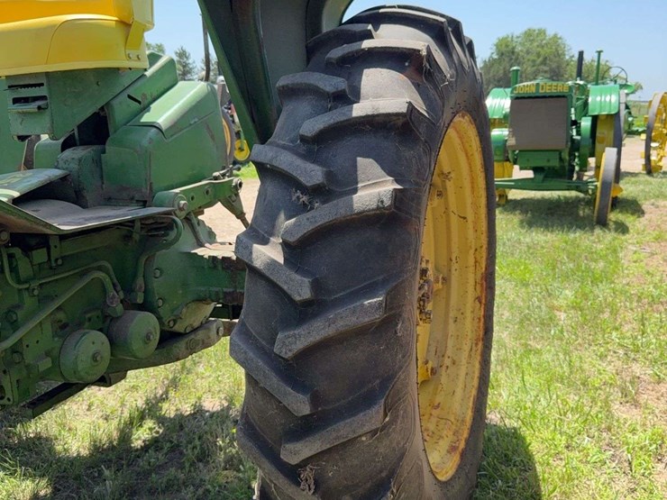 john-deere-2510-image-13