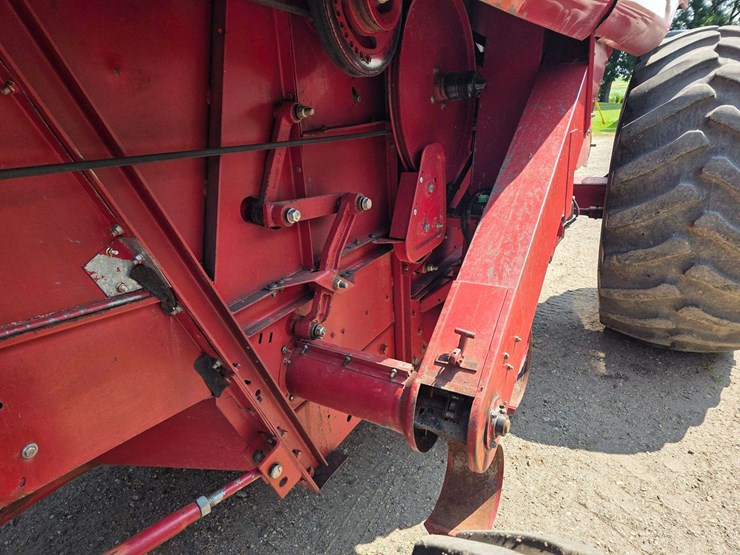 1994-case-ih-1688-image-48