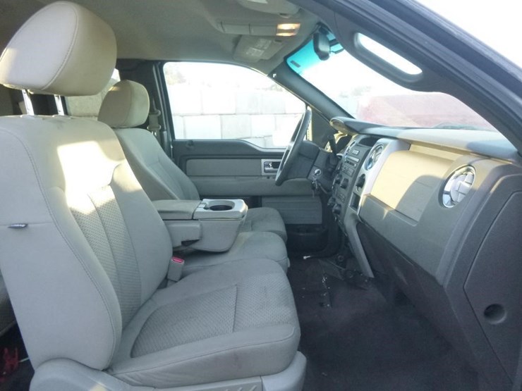 2010-ford-f150-image-17