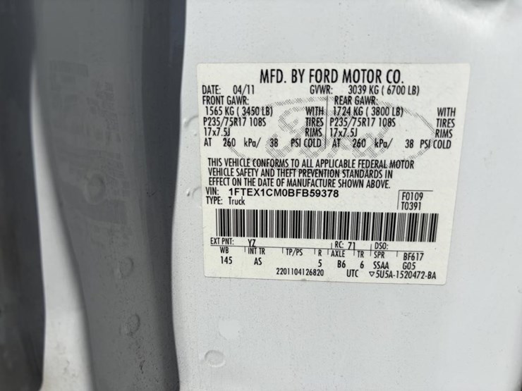 2011-ford-f150-image-18