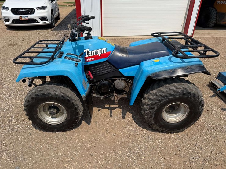 yamaha-350-terra-pro-atv-with-pto,-manual-transmission,-unknown-miles,-recent-tune-up,-with-48”-pull-image-2