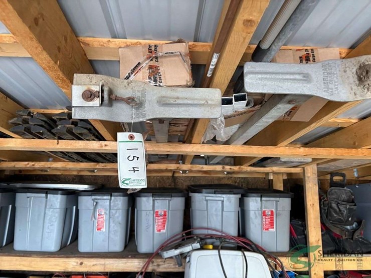 contents-of-rafters---ladder-racks,-supports-and-misc.-image-1
