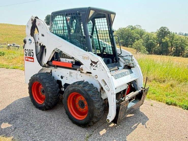 2008-bobcat-s185-image-4