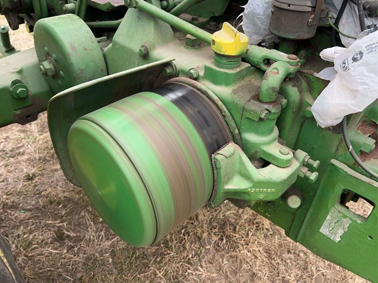 john-deere-530-image-29