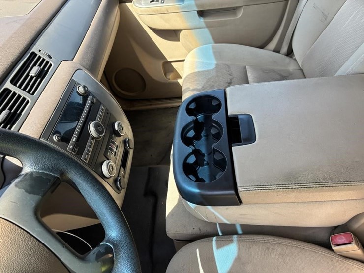 2014-chevrolet-tahoe-image-20