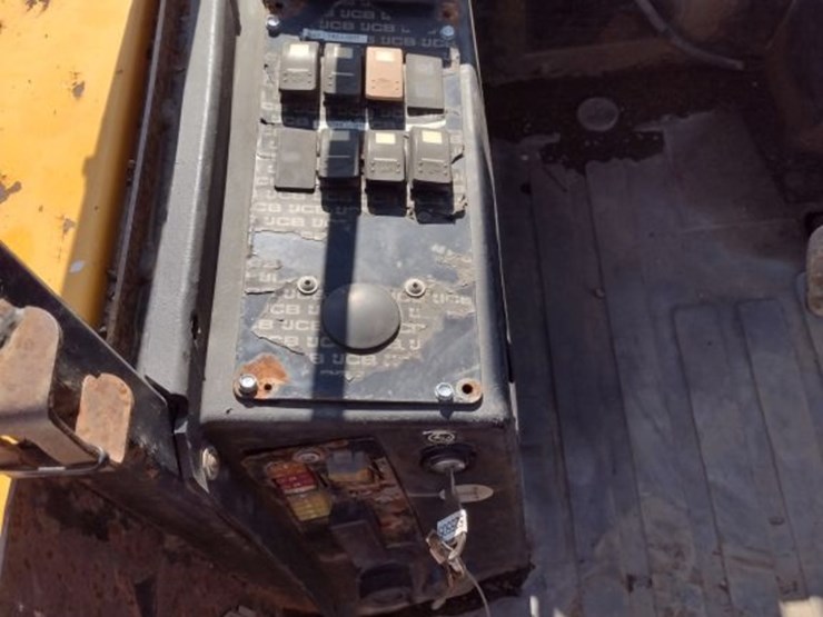 jcb-930-image-7