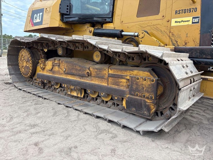 2015-caterpillar-d6k2-lgp-image-41