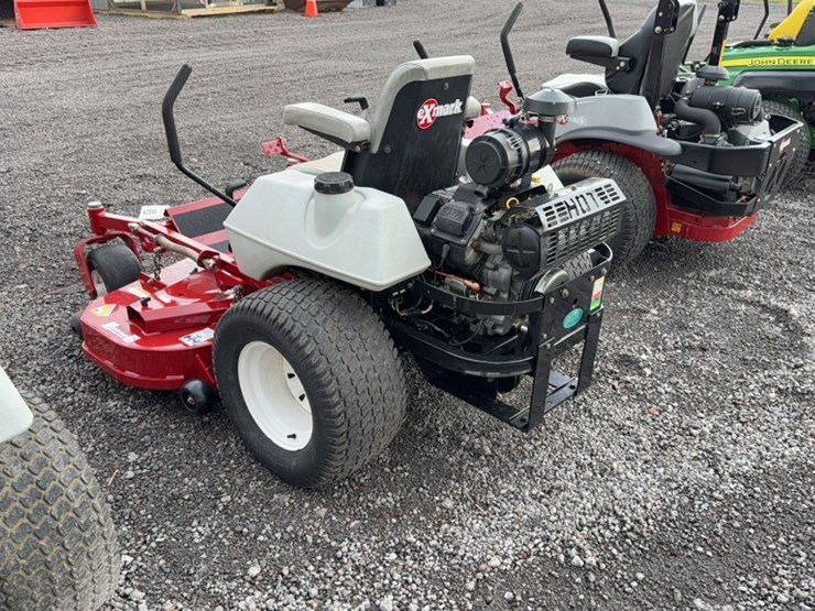 #3092-•-exmark-lazer-z-zero-turn-mower-image-9
