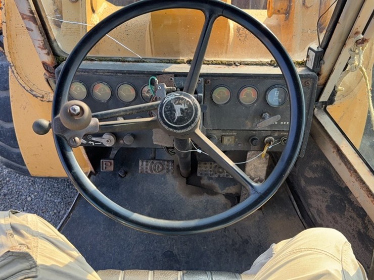 deere-644d-image-16