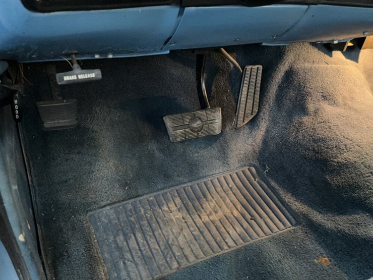 1987-chevrolet-c10-image-18