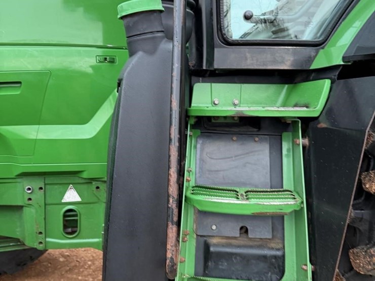 2012-john-deere-7230r-image-10