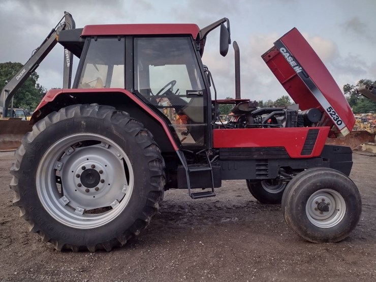 case-ih-5230-image-23