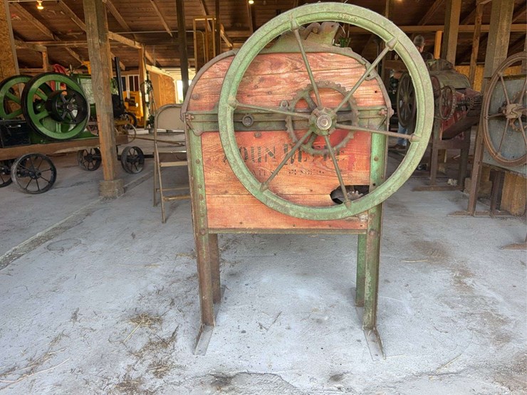john-deere-one-hole-corn-sheller-image-8