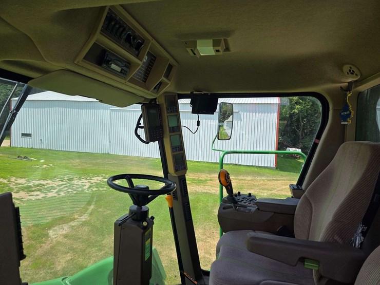 2007-john-deere-9760-sts-image-63