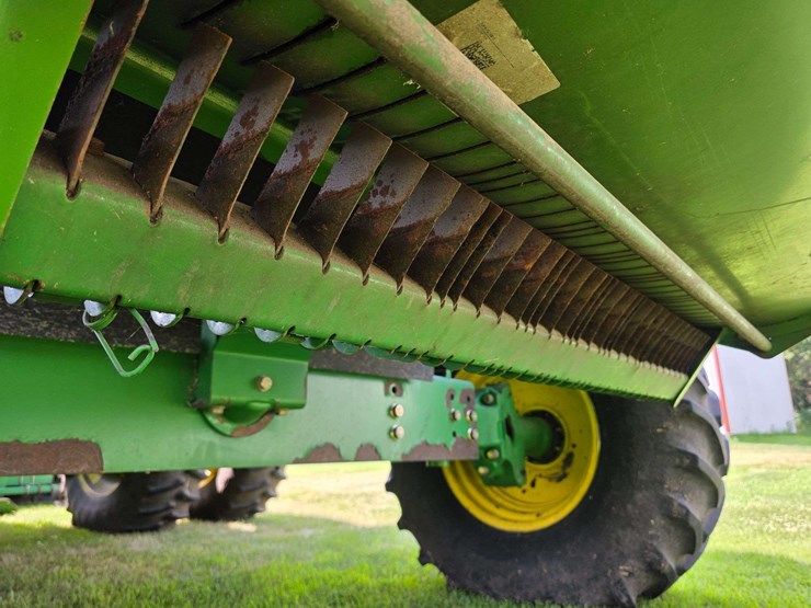 2007-john-deere-9760-sts-image-32